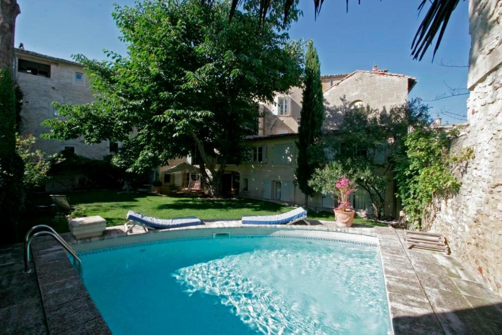 Maison De La Bourgade Uzes Exterior photo